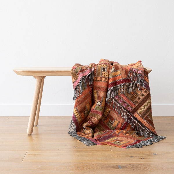 NA ZALOGI Volnena deka 130x190 M.RED ORANGE NA ZALOGI Volnena deka 130x190 M.RED ORANGE