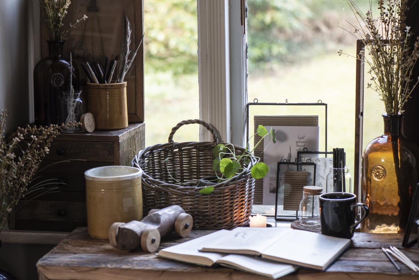 Košara stenska ali namizna 2917