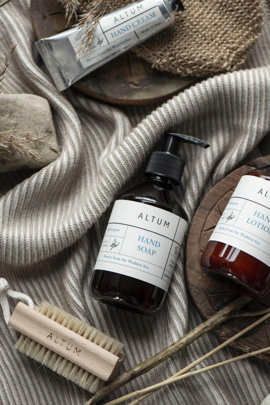 Krtača za nohte Krtača za nohte