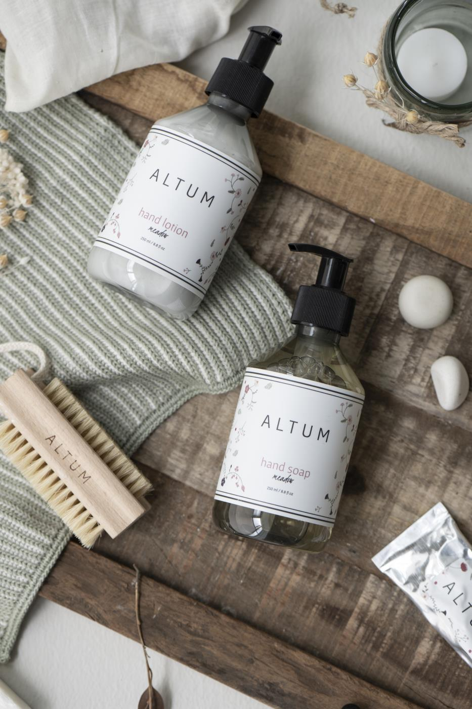 Krtača za nohte Krtača za nohte