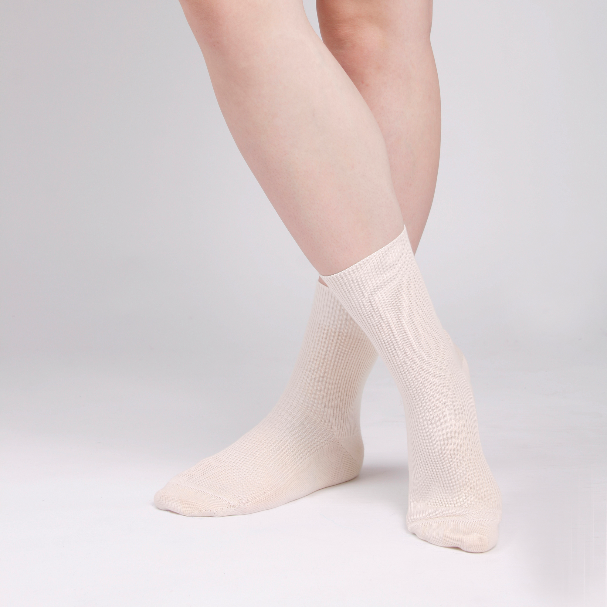 3 kom nogavic iz 100% eko bombaža NATUR 3 kom nogavic iz 100% eko bombaža NATUR