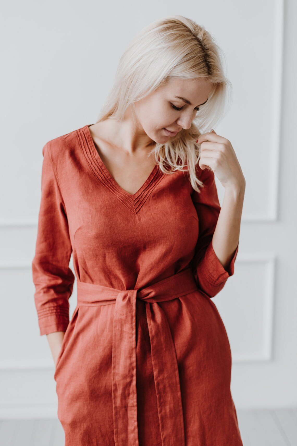 Srajčna obleka 1284, vezenje 100% lan Srajčna obleka 1284, vezenje 100% lan