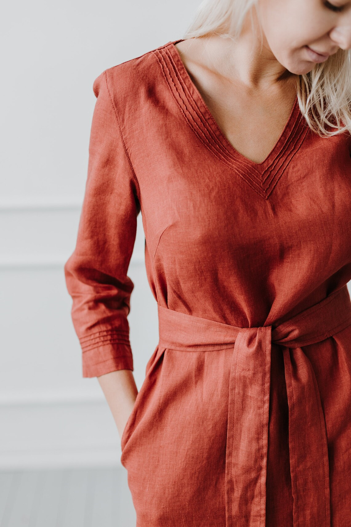 Srajčna obleka 1284, vezenje 100% lan Srajčna obleka 1284, vezenje 100% lan