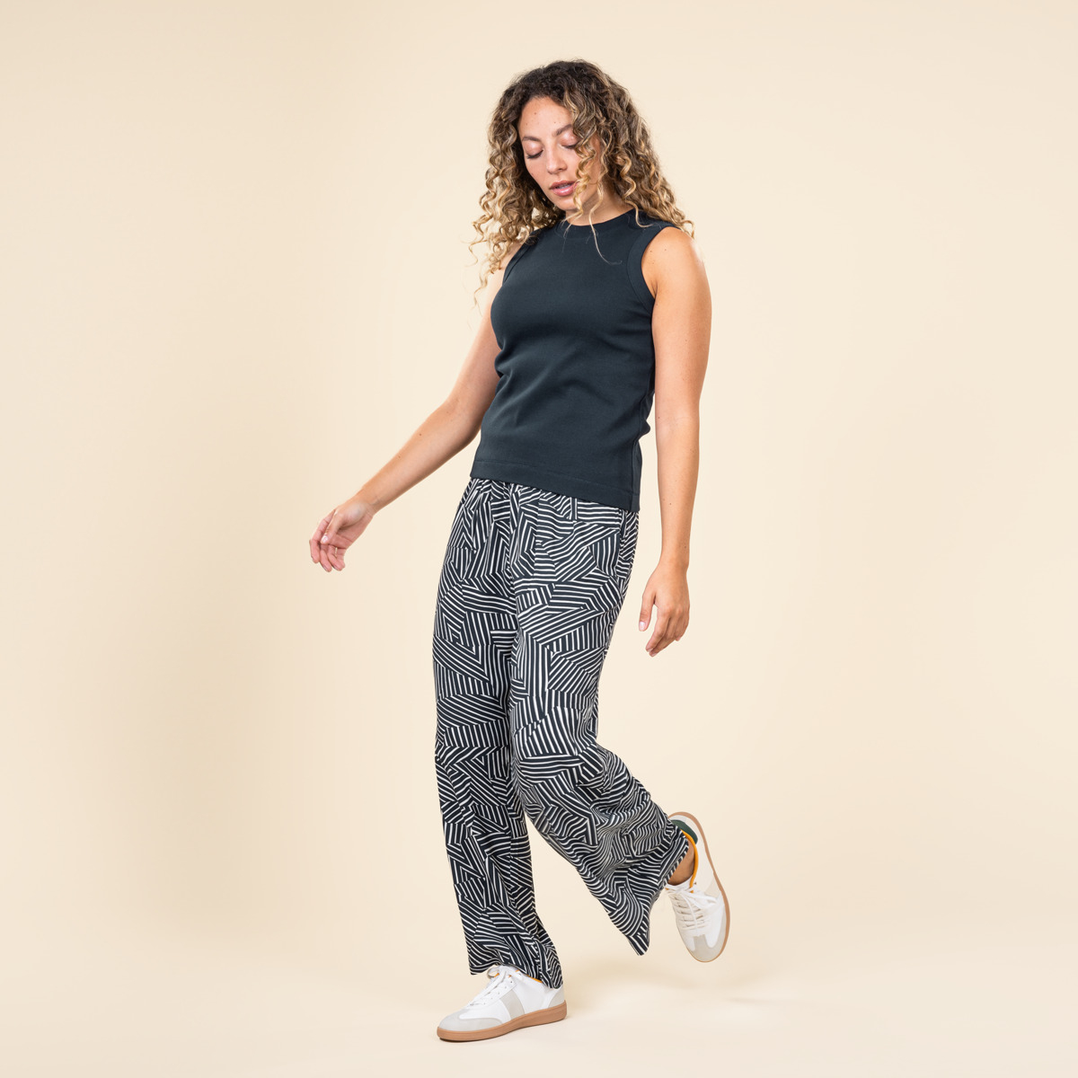 Ženski top iz 100% eko bombaža T.MODER