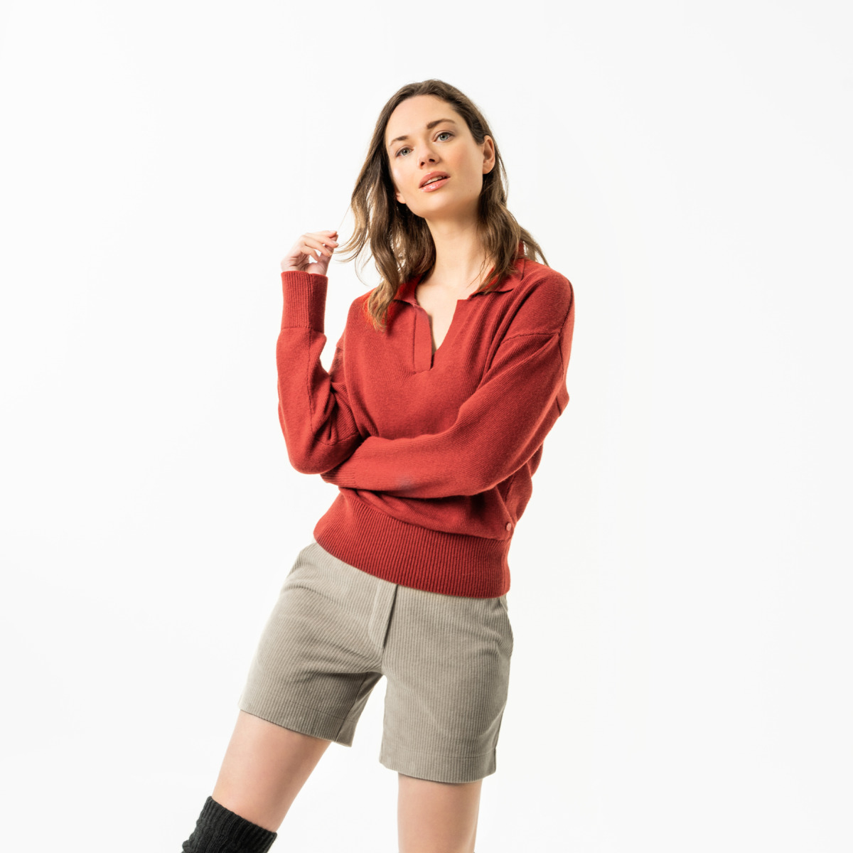 Ženski pulover Ulana 65% eko bombaž, 35% volna - RDEČ Ženski pulover Ulana 65% eko bombaž, 35% volna - RDEČ