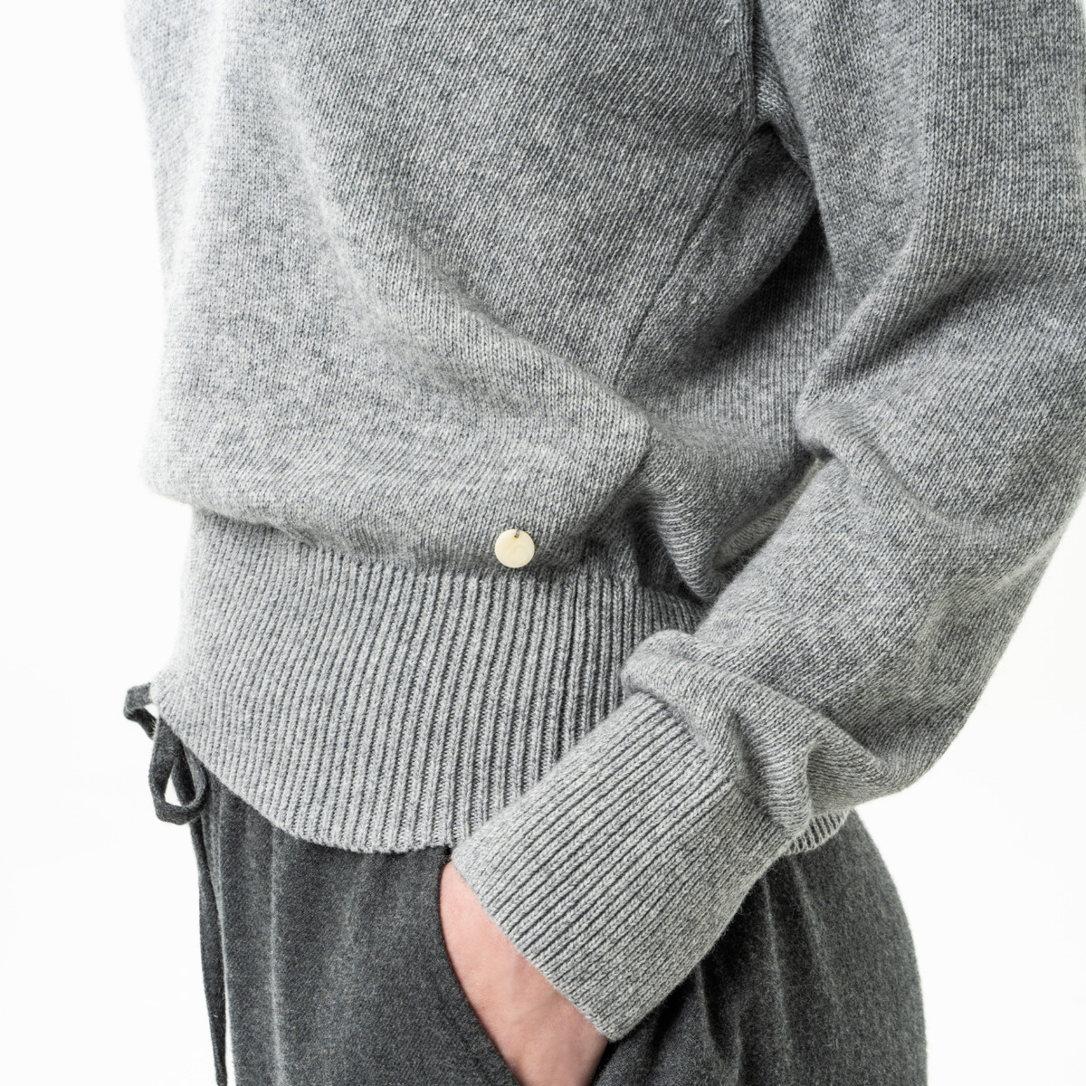 Ženski pulover Ulana 65% eko bombaž, 35% volna - SIV Ženski pulover Ulana 65% eko bombaž, 35% volna - SIV