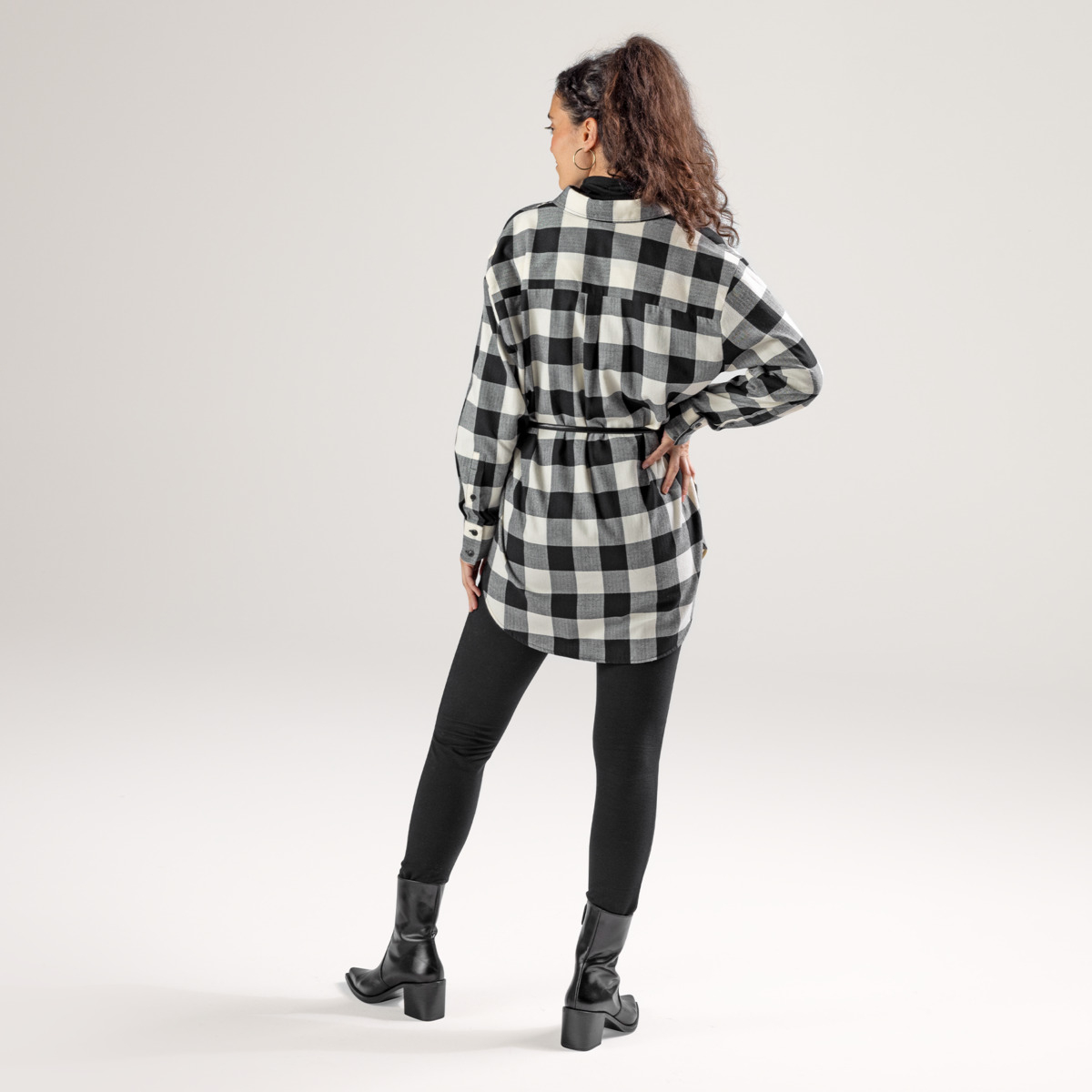 Ženska flanela srajca iz 100% eko bombaža karo Ženska flanela srajca iz 100% eko bombaža karo