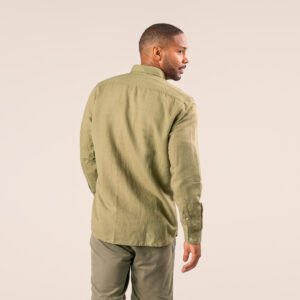 Moška srajca DR iz 55% lana in 45% eko bombaža 48,50 Moška srajca DR iz 55% lana in 45% eko bombaža 48,50