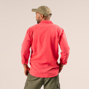 Moška srajca DR iz 55% lana in 45% eko bombaža roza rdeča 46,48,50 Moška srajca DR iz 55% lana in 45% eko bombaža roza rdeča 46,48,50