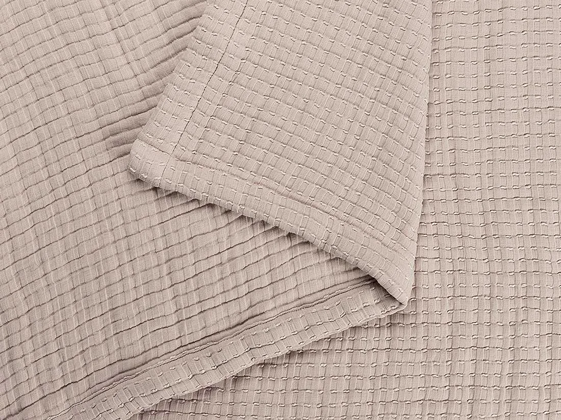 Deka iz 100% eko bombaža, 200x220 ali 240x260, TAUPE Deka iz 100% eko bombaža, 200x220 ali 240x260, TAUPE