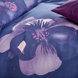 Posteljnina Dunkle Anemone saten, več dimenzij Posteljnina Dunkle Anemone saten, več dimenzij