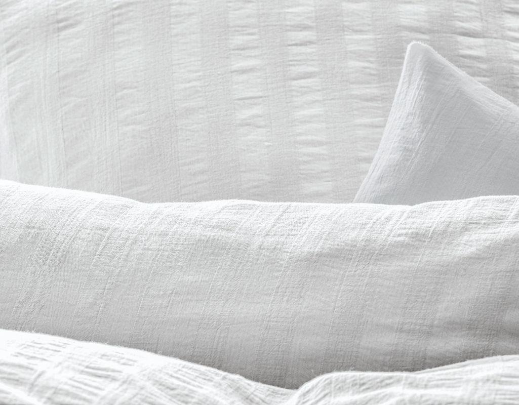 Posteljnina Crinkle bela smetana 140x200, 50x70 Posteljnina Crinkle bela smetana 140x200, 50x70