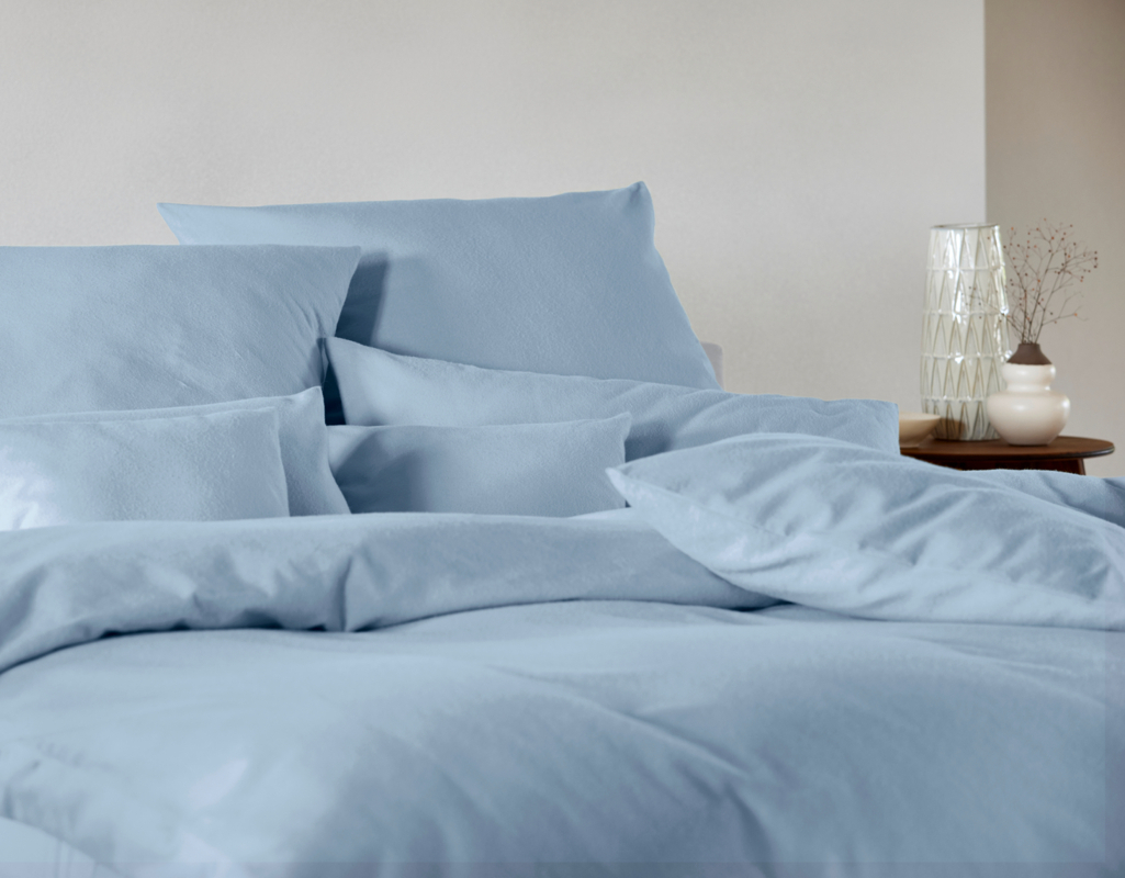 Posteljnina flanela perlblau razl.dim. Posteljnina flanela perlblau razl.dim.