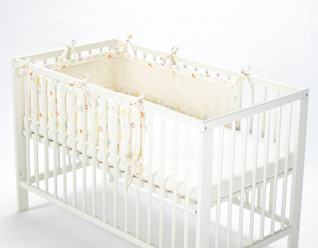 Zaščita za posteljico Kritzelkreize Zaščita za posteljico Kritzelkreize