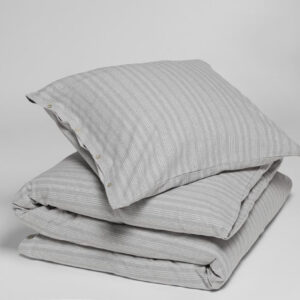 Posteljnina flanela siva črtasta, razl.dim.