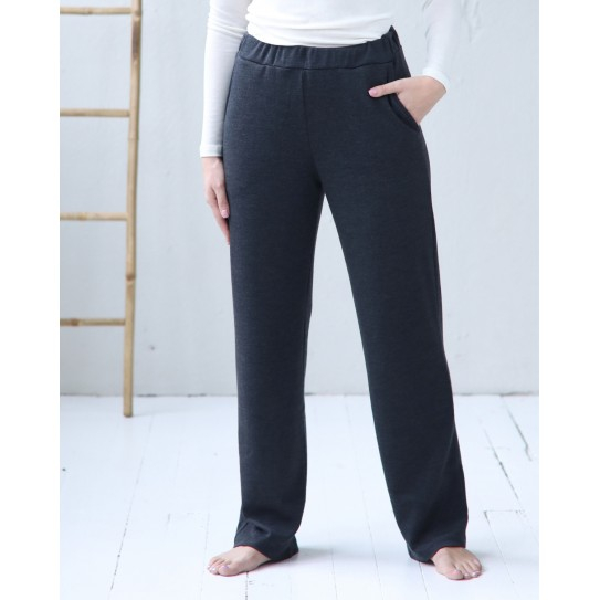 Ženski komplet 1 iz 100% volne temno siv Ženski komplet 1 iz 100% volne temno siv