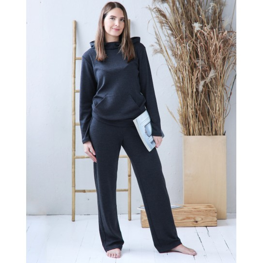 Ženski komplet iz 100% volne temno siv Ženski komplet iz 100% volne temno siv
