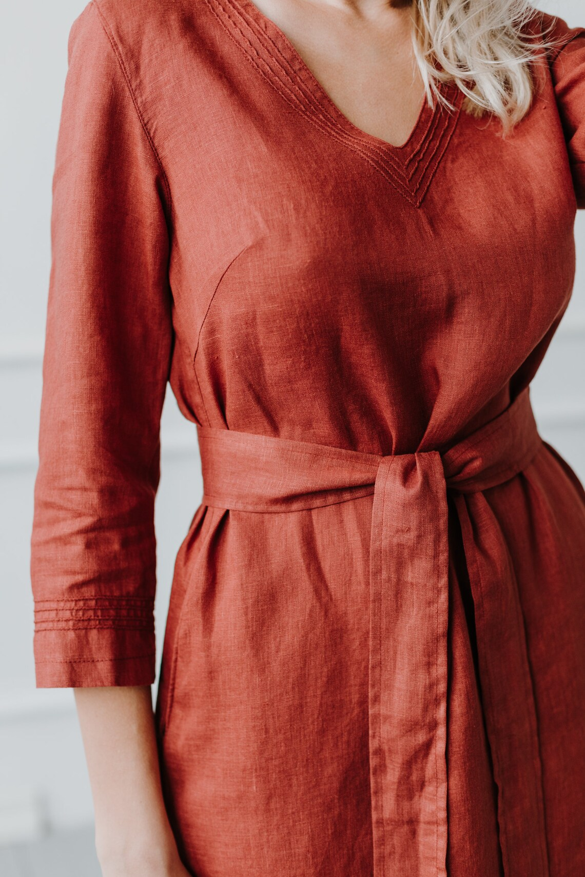 Srajčna obleka 1284, vezenje 100% lan Srajčna obleka 1284, vezenje 100% lan