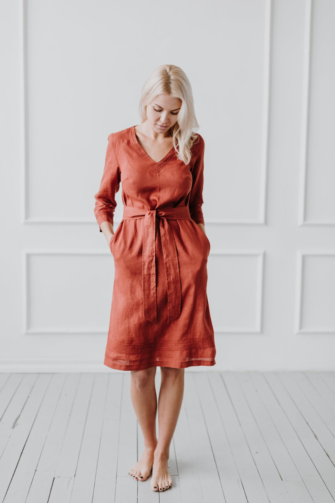 Srajčna obleka 1284, vezenje 100% lan Srajčna obleka 1284, vezenje 100% lan