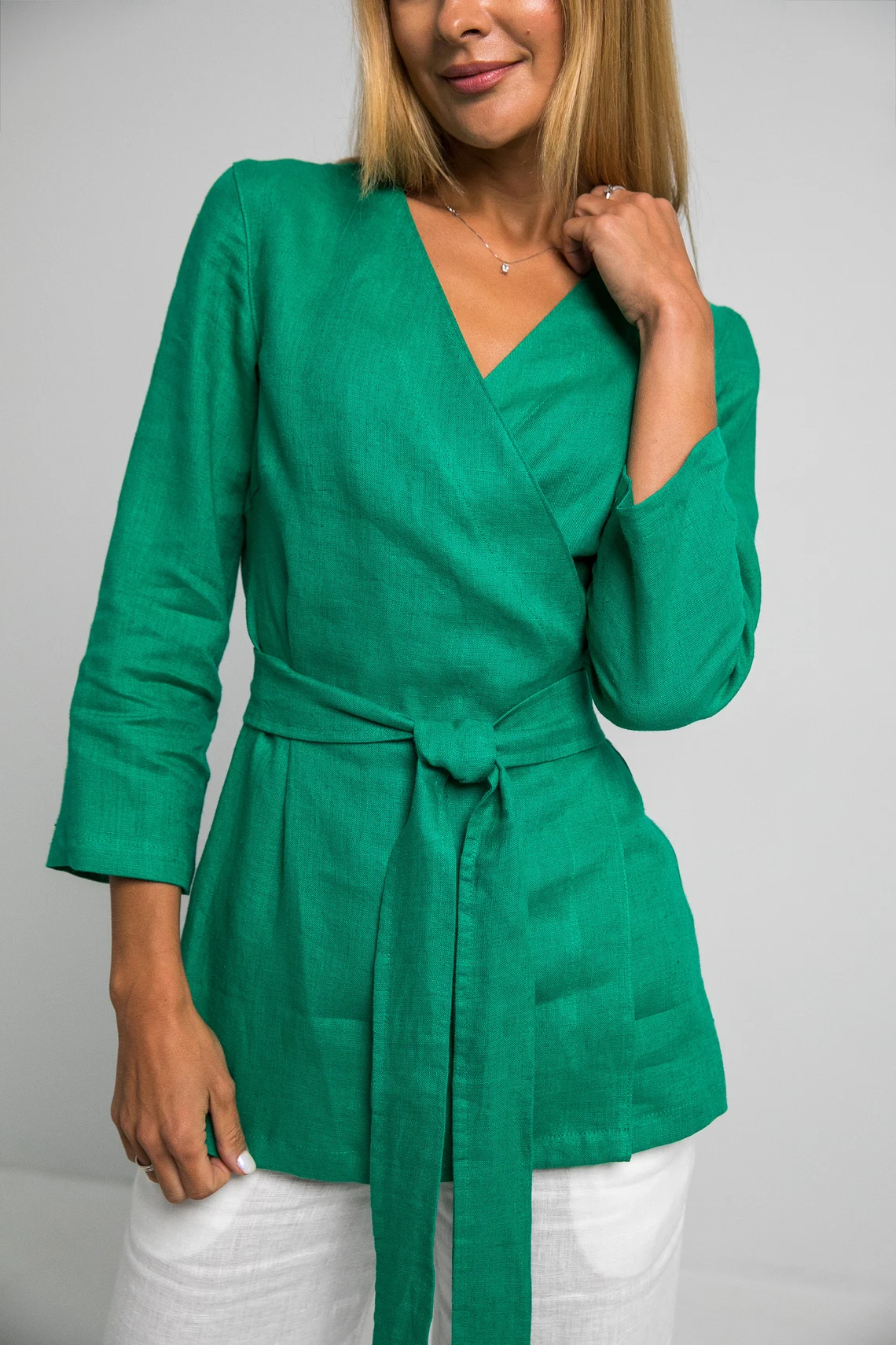 Srajca ženska 1510 100% lan, več barv in velikosti Srajca ženska 1510 100% lan, več barv in velikosti