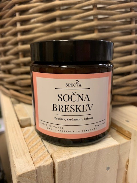 Dišeča sveča "Sočna breskev" 120ml. Dišeča sveča "Sočna breskev" 120ml.