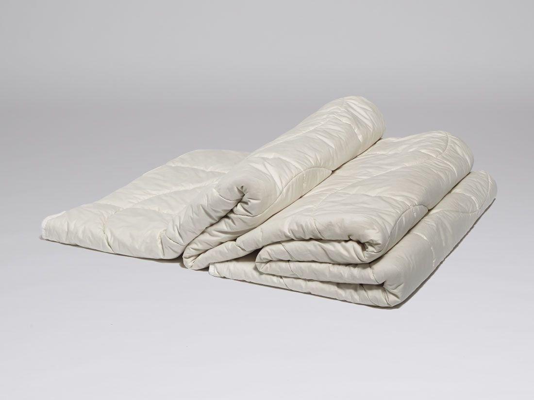 Poletna odeja iz lanu