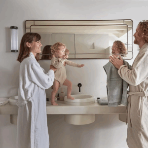 Kopalni plašč ekološki bombaž dots BEL Kopalni plašč ekološki bombaž dots BEL