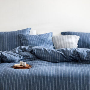 Posteljnina flanela modra črtasta, razl.dim.