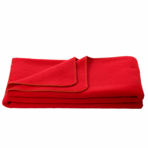 Volnena odeja INN velur rot 150x200 Volnena odeja INN velur rot 150x200