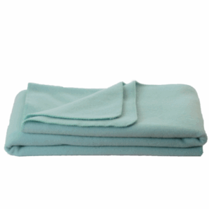 Volnena odeja INN velur blue 150x200 Volnena odeja INN velur blue 150x200