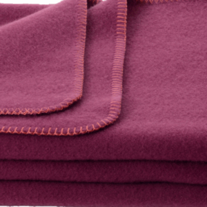 Otroška odeja 100% ovčja volna INN velur VIJOLA dve dim. Otroška odeja 100% ovčja volna INN velur VIJOLA dve dim.