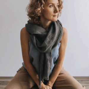 Šal iz 100% lana temno siv Šal iz 100% lana temno siv