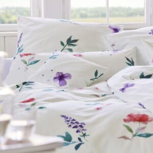 Posteljnina Blumenwiese saten, ročno potiskana 140x200, 50x70 Posteljnina Blumenwiese saten, ročno potiskana 140x200, 50x70