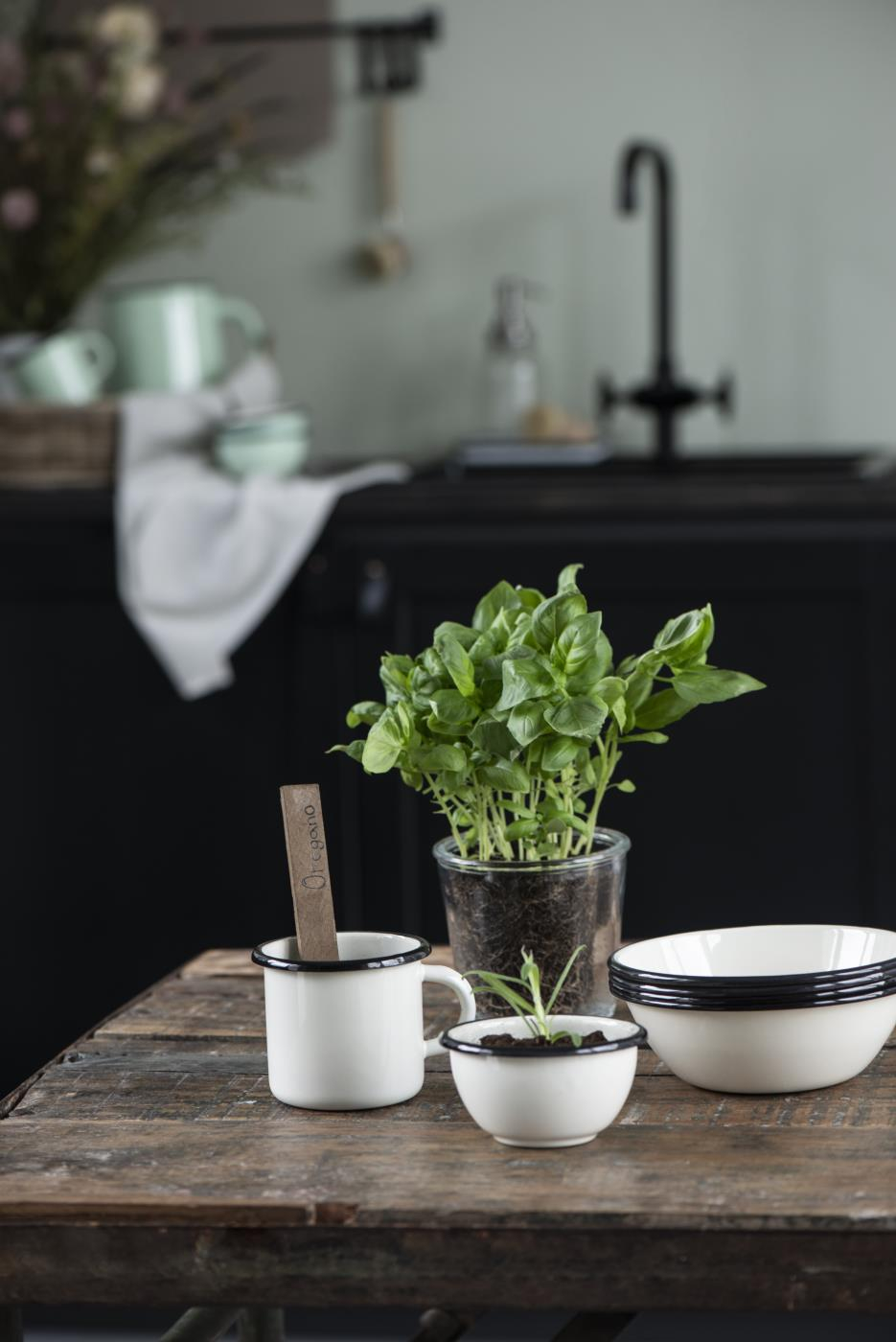 Emajlirana skleda butter cream Emajlirana skleda butter cream