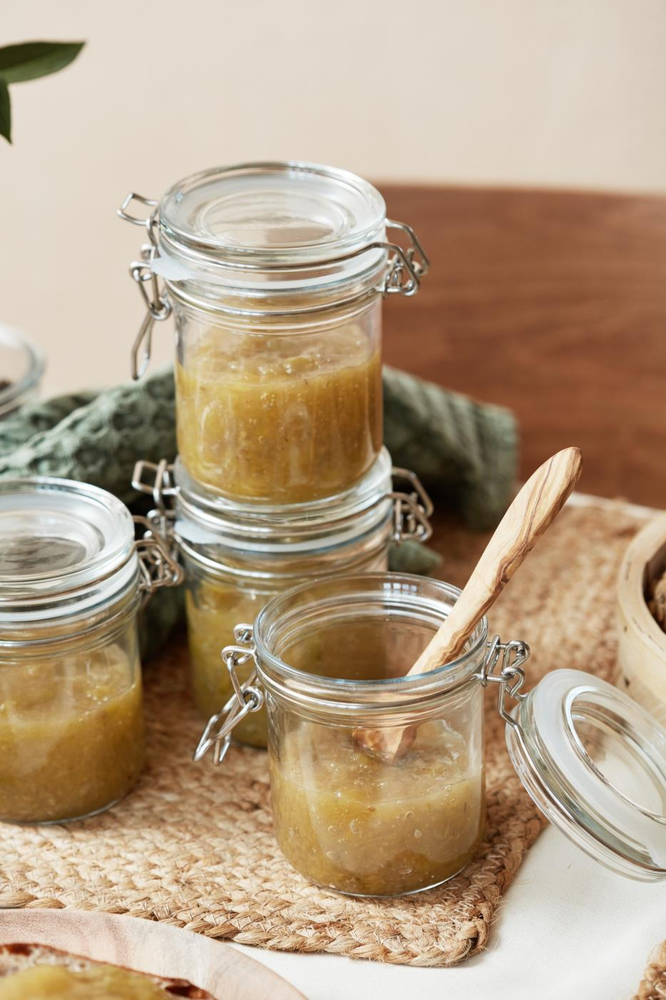 Žlica iz oljčnega lesa Žlica iz oljčnega lesa