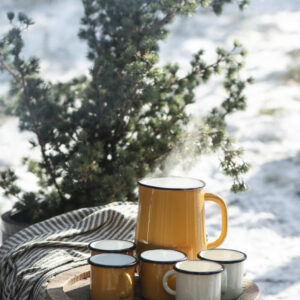 Emajliran vrč mustard