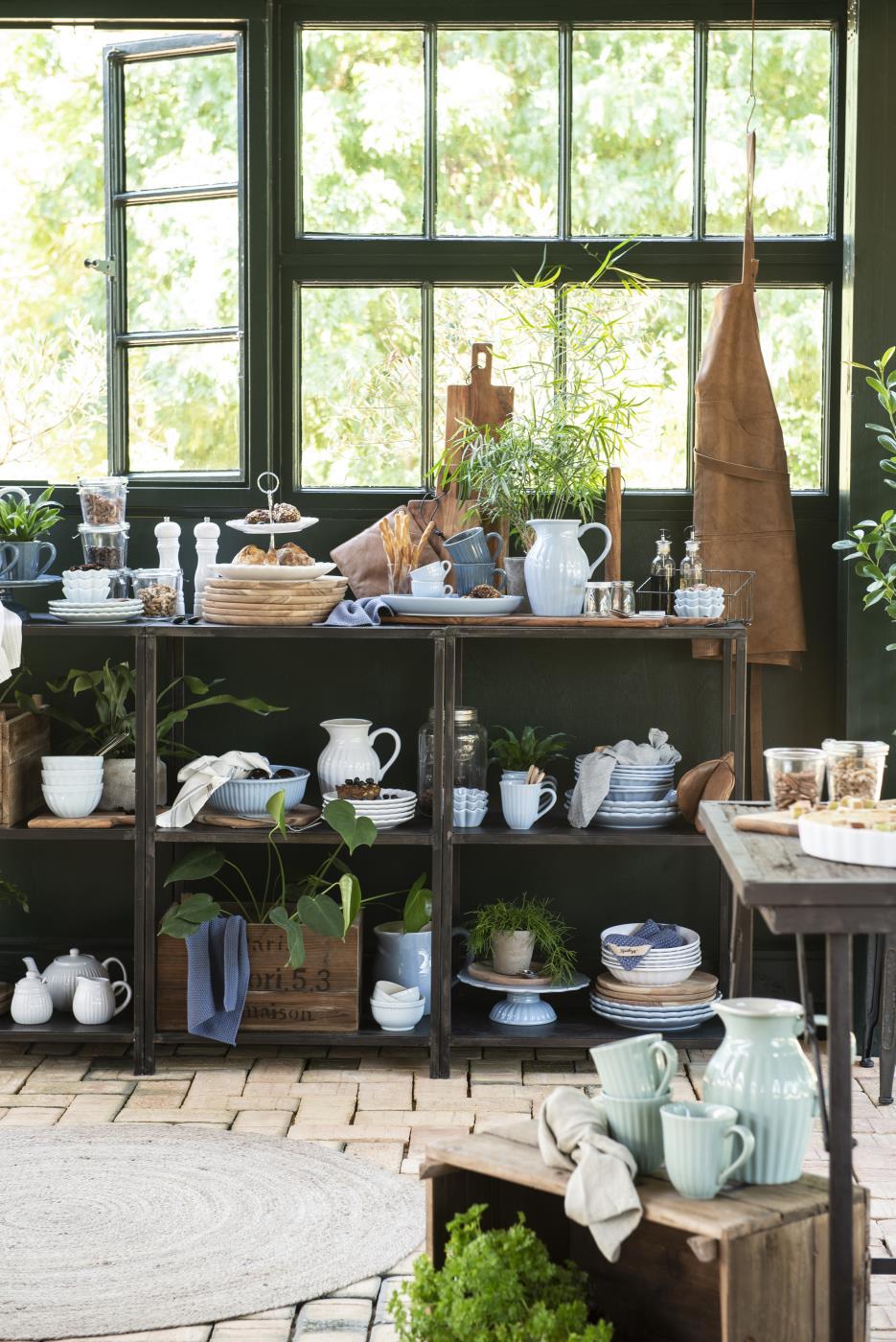 Skleda velika svetlo modra Skleda velika svetlo modra