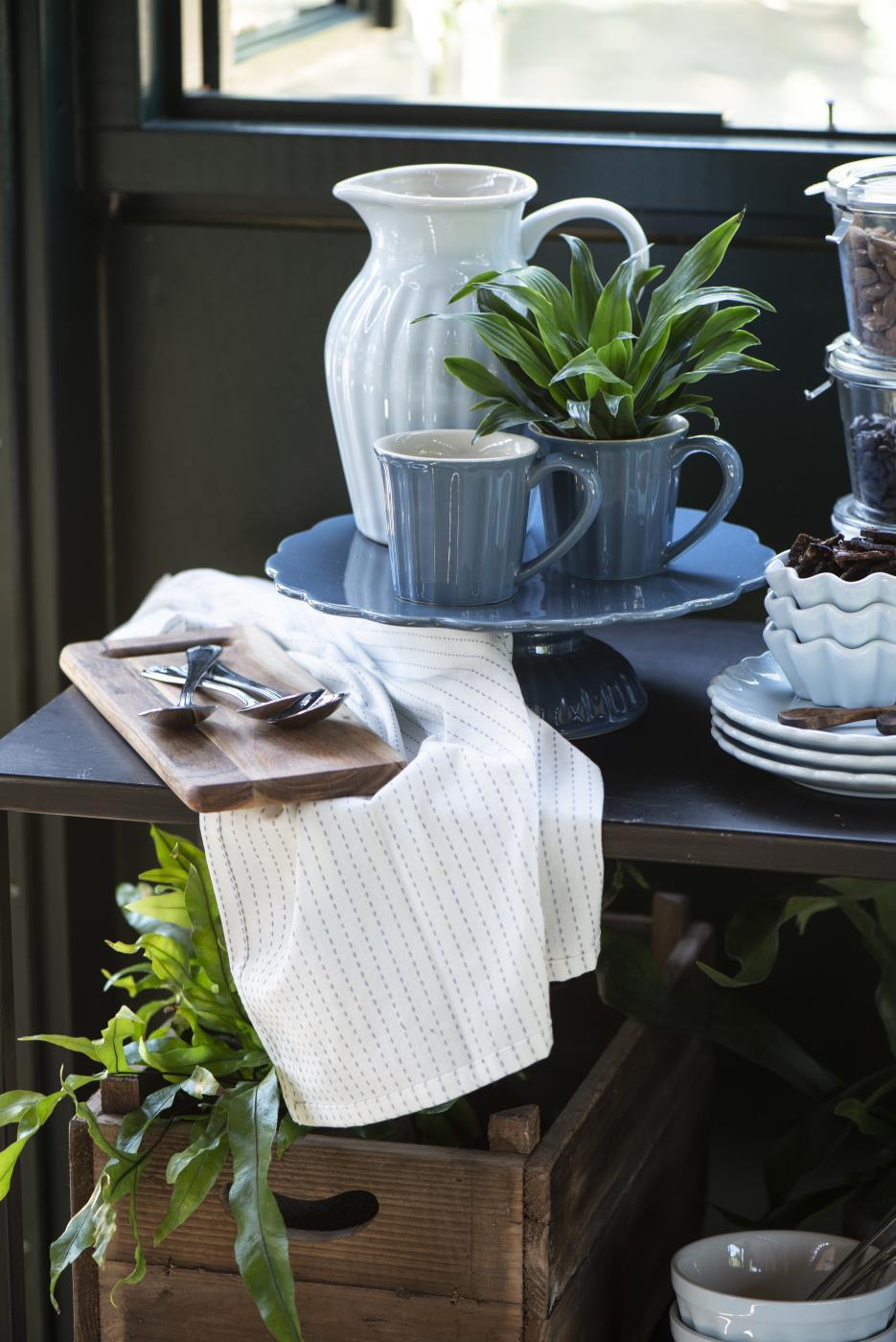 Skodelica Mynte temno modra Skodelica Mynte temno modra