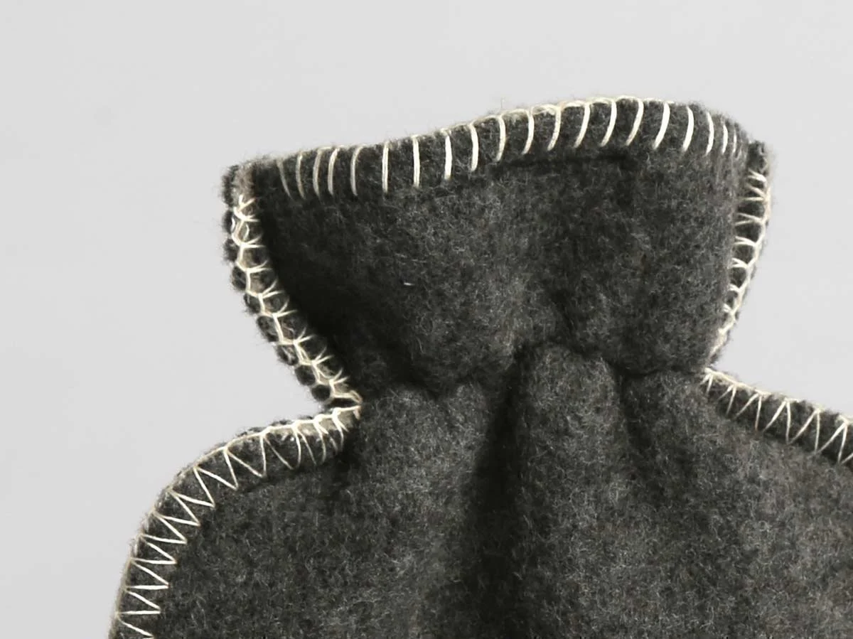 Prevleka za termofor iz 100% merino volne dark grey